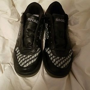 Shaq low tops